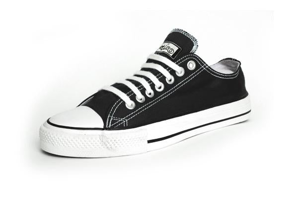 Low Cut Sneakers, Black & White